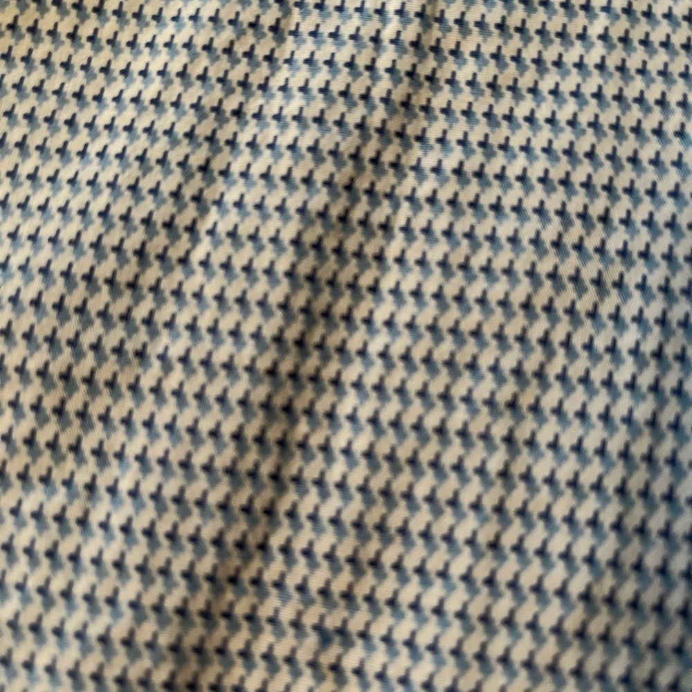 Calvin Klein Button Up - Picture 3 of 3